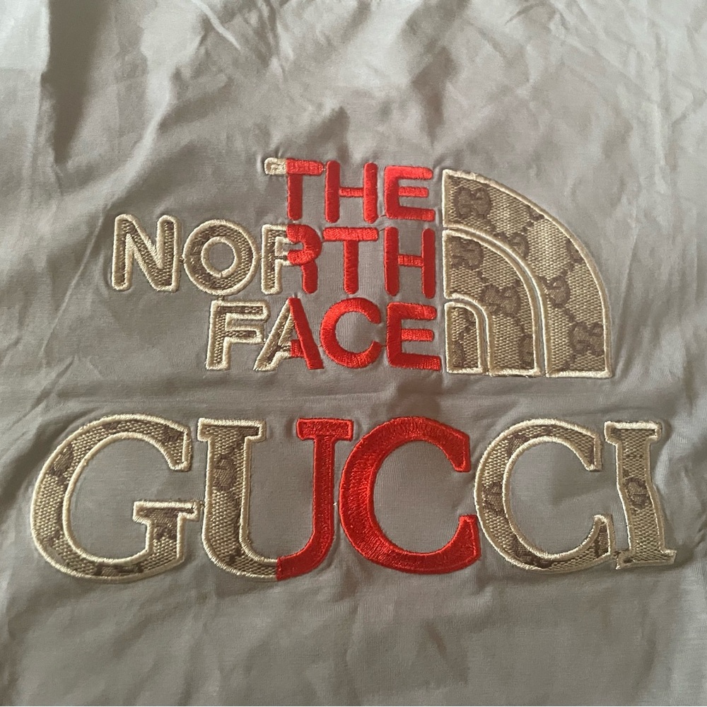 north face Gucci grey shirt